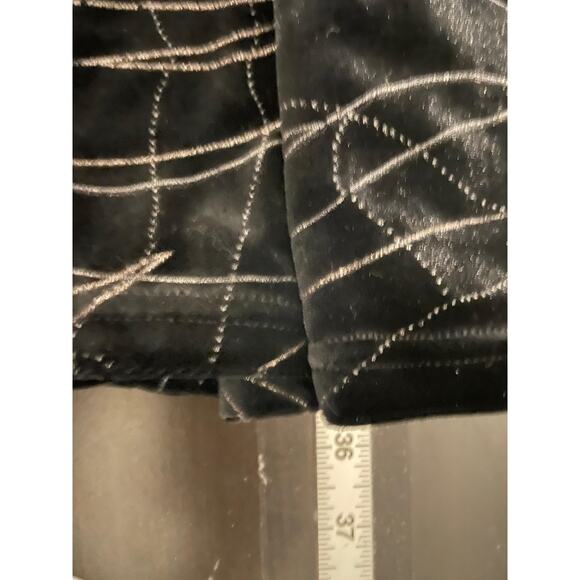 Vintage John Roberts Dress Womens Size 10 Black Velvet Short Sleeve Witchy 90s - Picture 6 of 7